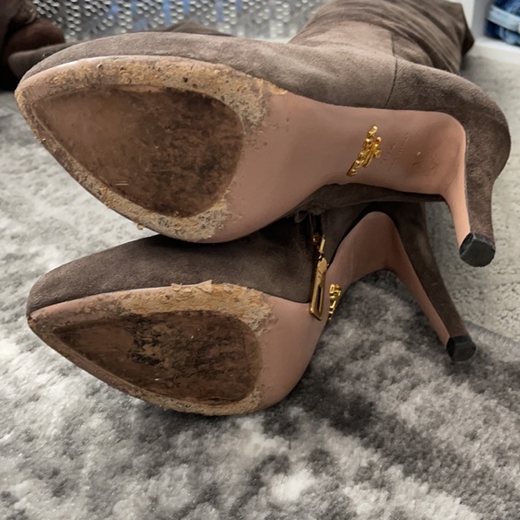 Prada suede boots size 38.5 - Picture 4 of 7